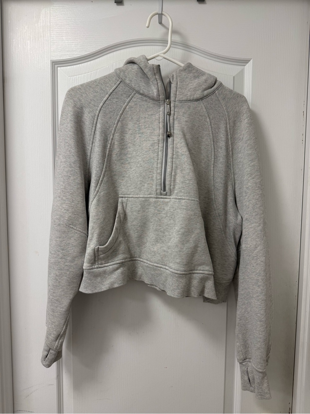 Lululemon 1/4 scuba Light Gray